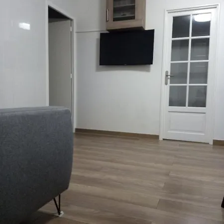 Apartment Agreable 3p - Quai De La Seine Paris